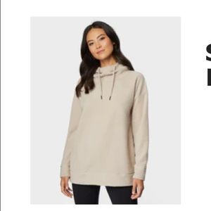 NWT 32 Degrees shorthair Sherpa pullover hoodie